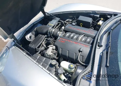 2005 Chevrolet Corvette из США, поврежденный, VIN 1G1YY24U255135584